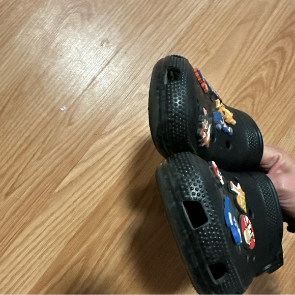 Crocs Batman Velcro Back Strap Men’s 7 Womens 9 Black Clog Slip On Shoes - Picture 6 of 7